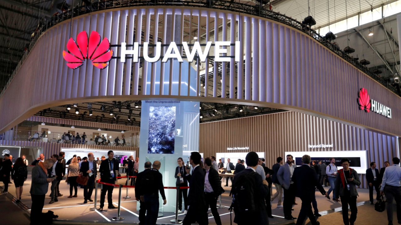Huawei Store Pic - HU